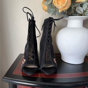 Gianni Bini Black Lace-Up Boots with Floral Detail